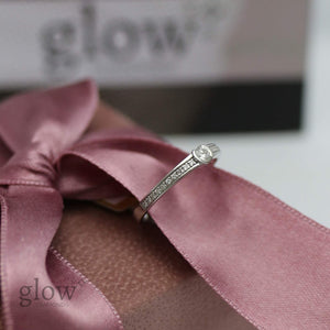 Glow prsten sa brilijantima 21026